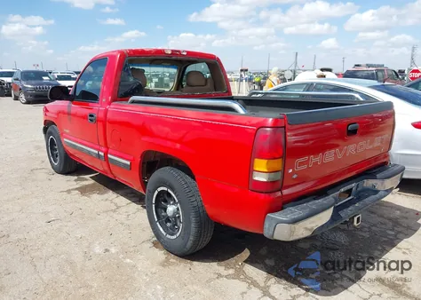 2000 Chevrolet Silverado 1500 from USA, damaged, VIN 1GCEC14W4YZ246249